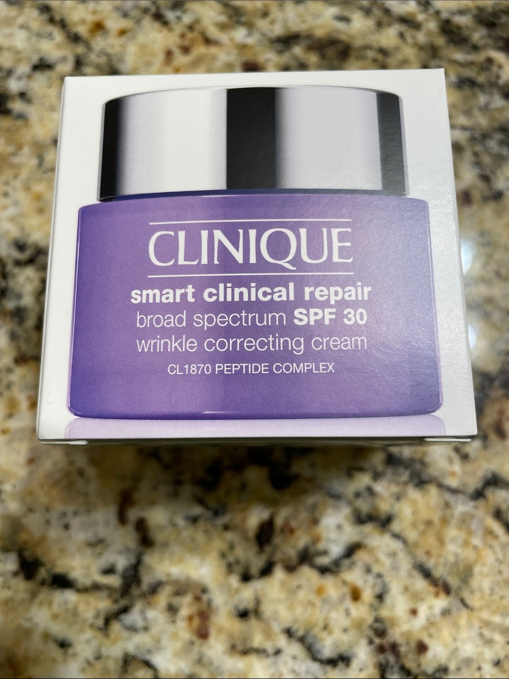 Clinique Smart Clinical Repair Wrinkle Correcting Cream SPF 30